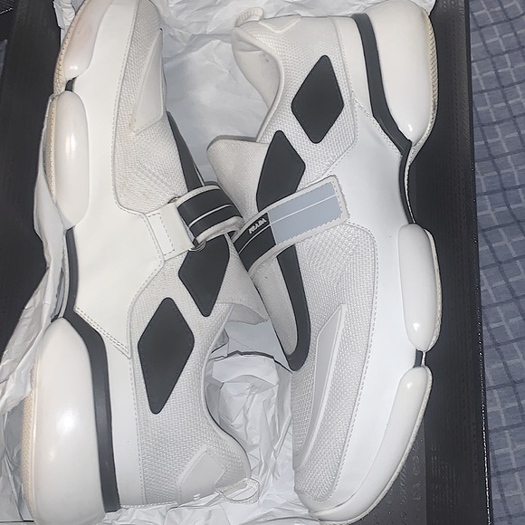 Prada cloudburst - Picture 2 of 10